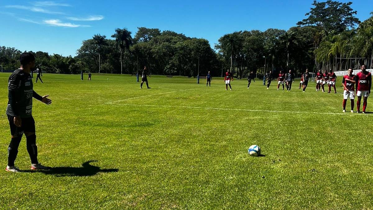 FC Cascavel encerra intertemporada em Londrina com vitória sobre Apucarana