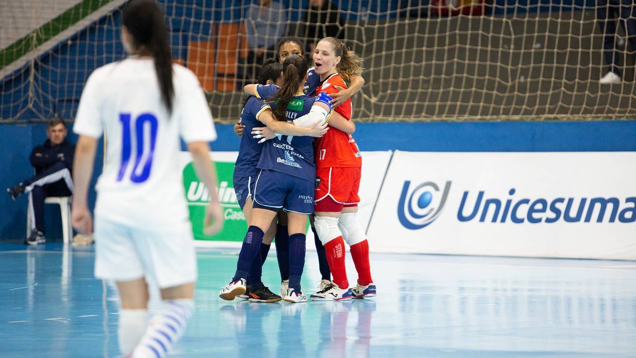 Stein Cascavel Futsal se prepara para sua primeira partida fora do Brasil