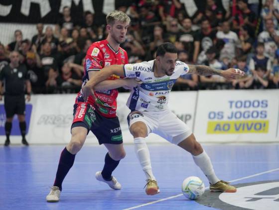 Cascavel Futsal perde para o Pato e se despede da Liga Nacional