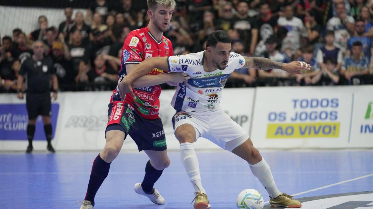 Cascavel Futsal perde para o Pato e se despede da Liga Nacional