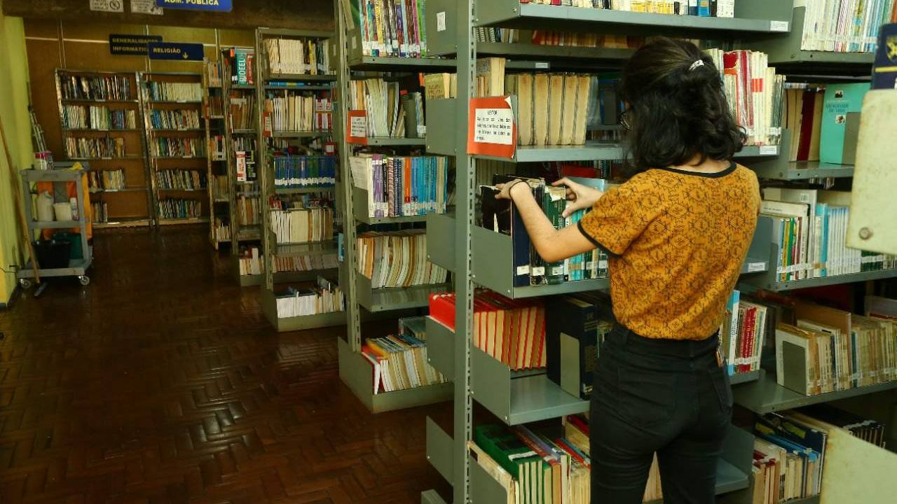 Biblioteca Pública de Cascavel teve cerca de 14 mil leitores em 2024