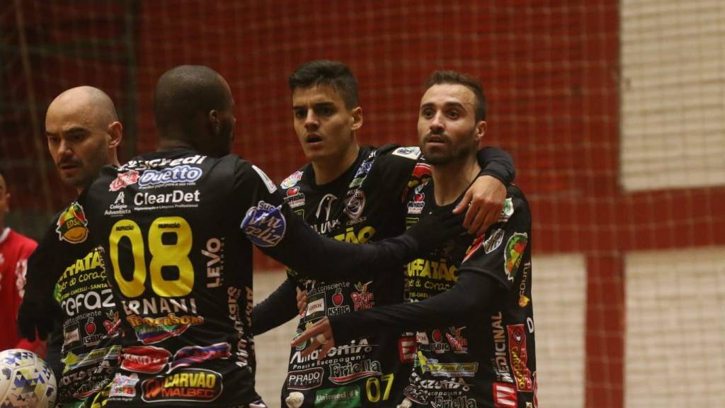 Jogando no Rio Grande do Sul, Cascavel Futsal inicia disputa na semifinal da Liga Nacional de Futsal