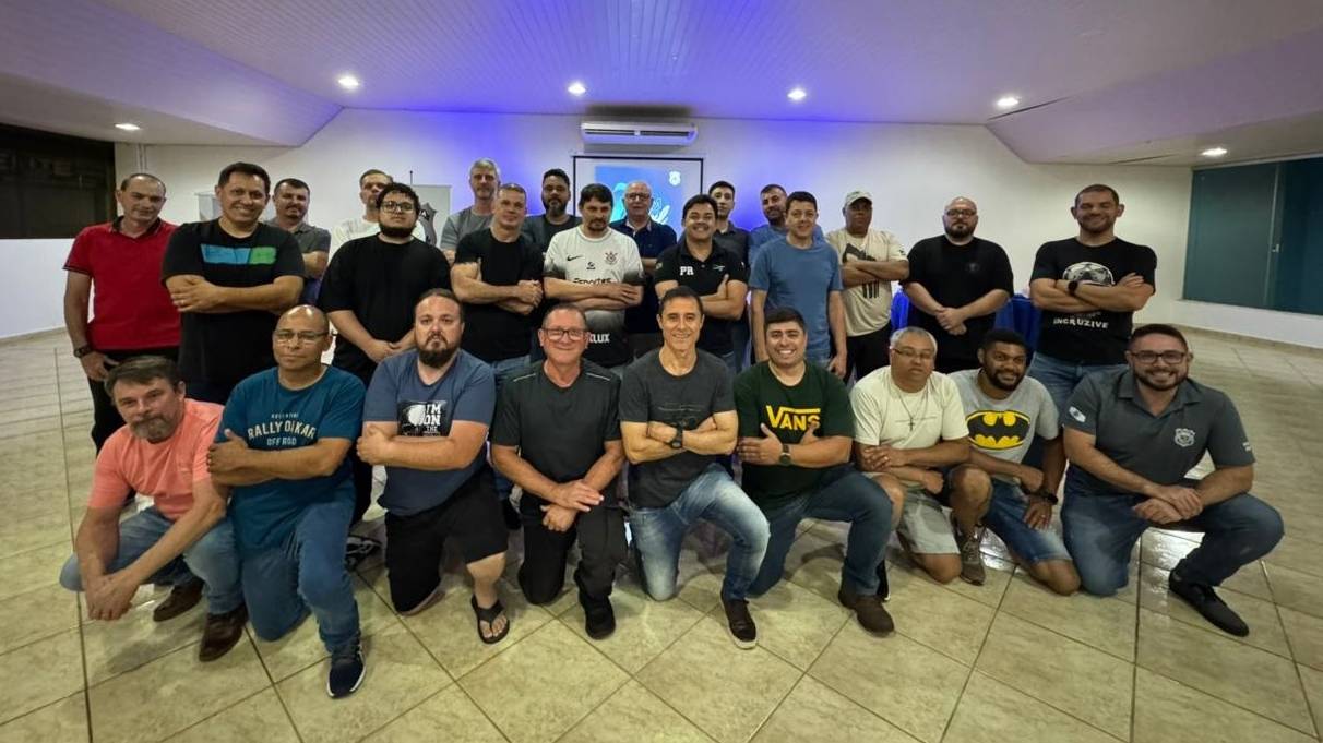 Em Cascavel, Polícia Penal promove conscientização sobre saúde masculina em evento do Novembro Azul