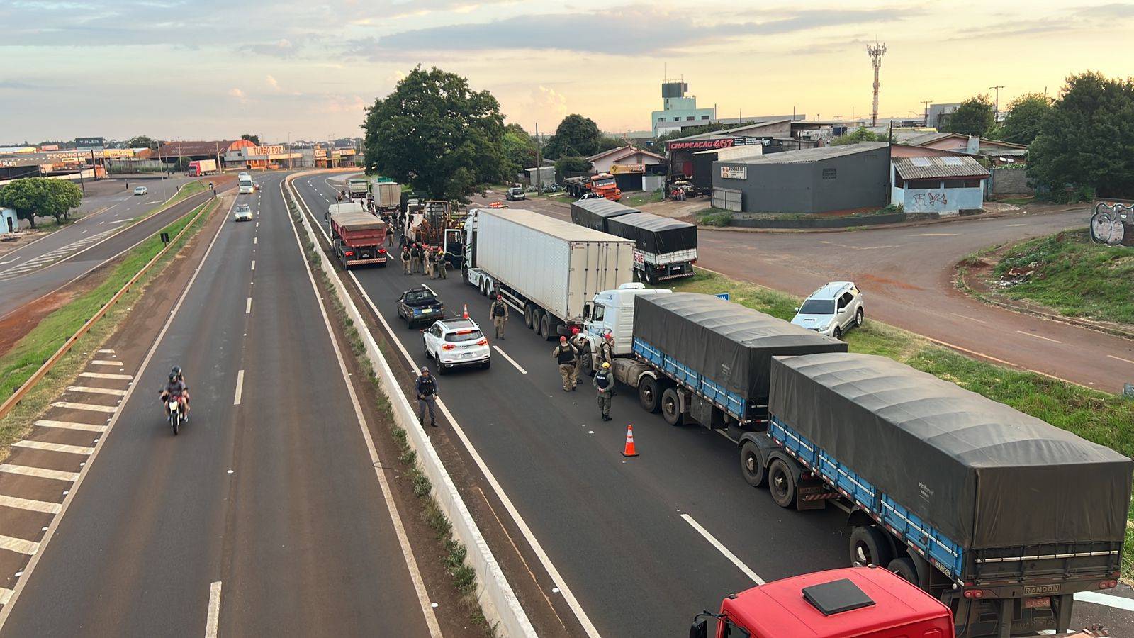 Operação de Trânsito flagra dezenas de infrações na PRC-467 durante Feriado