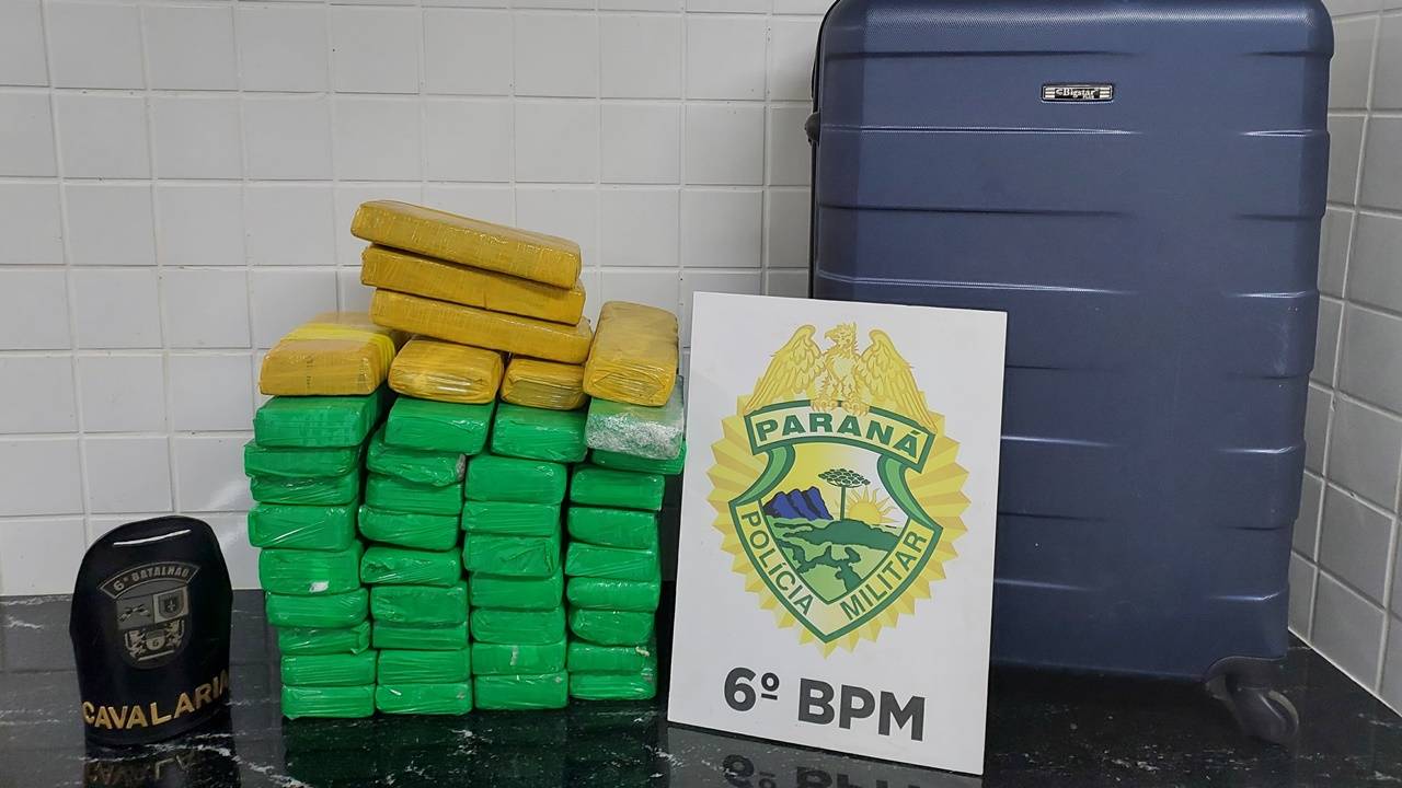 Menores são detidos com drogas em Ônibus Interestadual: 27 Kg de maconha apreendidos em Cascavel