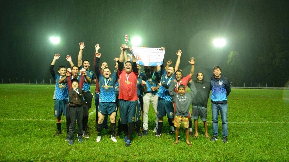 Combate/Monteiros Barbearia é campeão do Municipal de Suíço de Corbélia em final emocionante