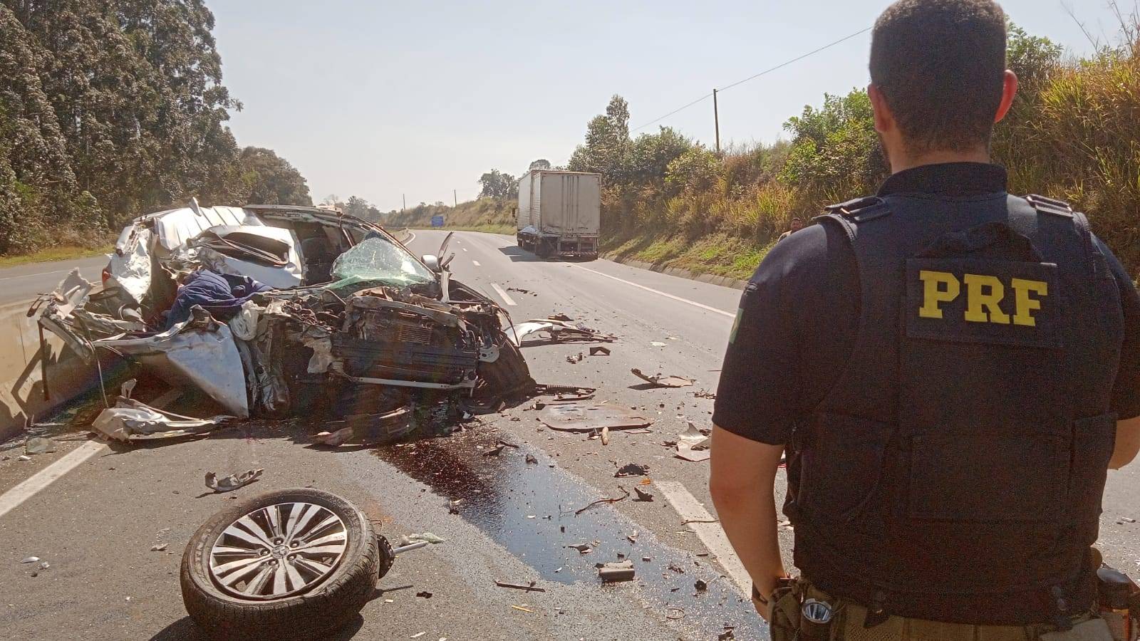 Cascavelense morre e outras três pessoas ficam feridas em violenta colisão na BR-376 em Tibagi