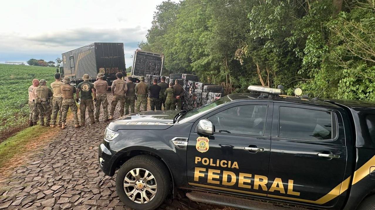 Polícia Federal desarticula depósito de cigarros contrabandeados em Itaipulândia