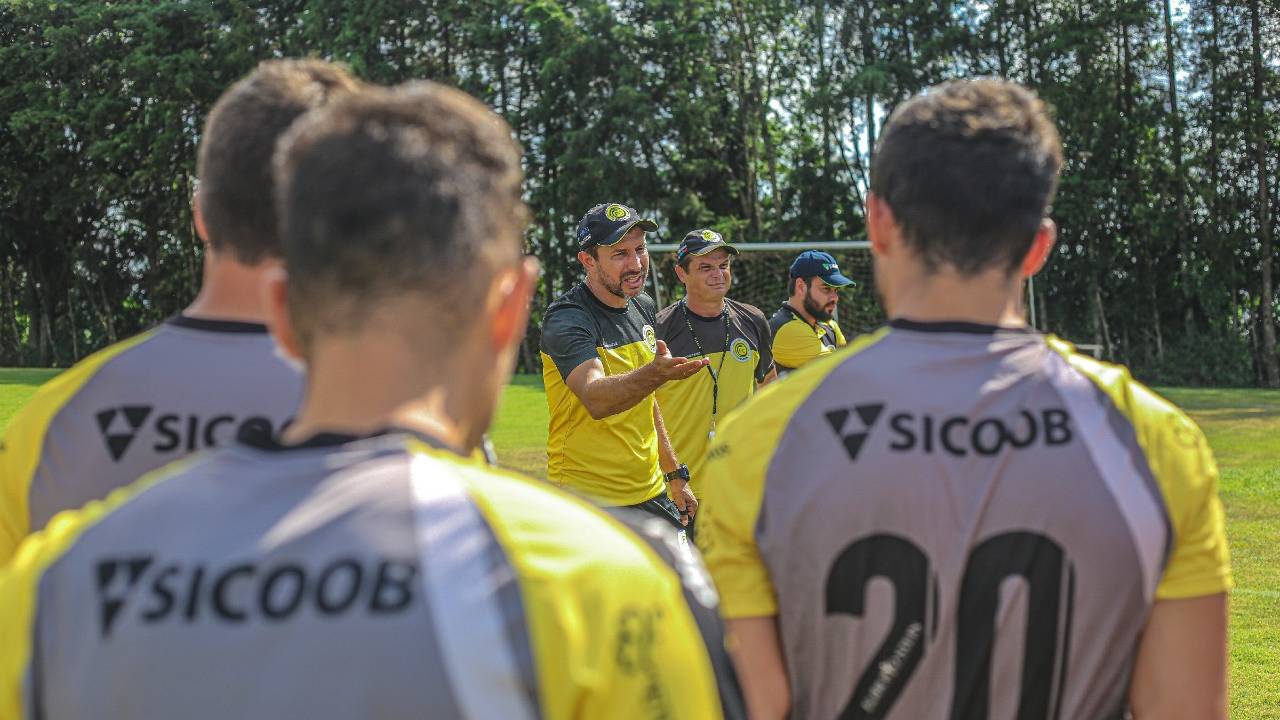 FPF antecipa 1ª rodada do Campeonato Paranaense e FC Cascavel enfrentará o Paraná Clube