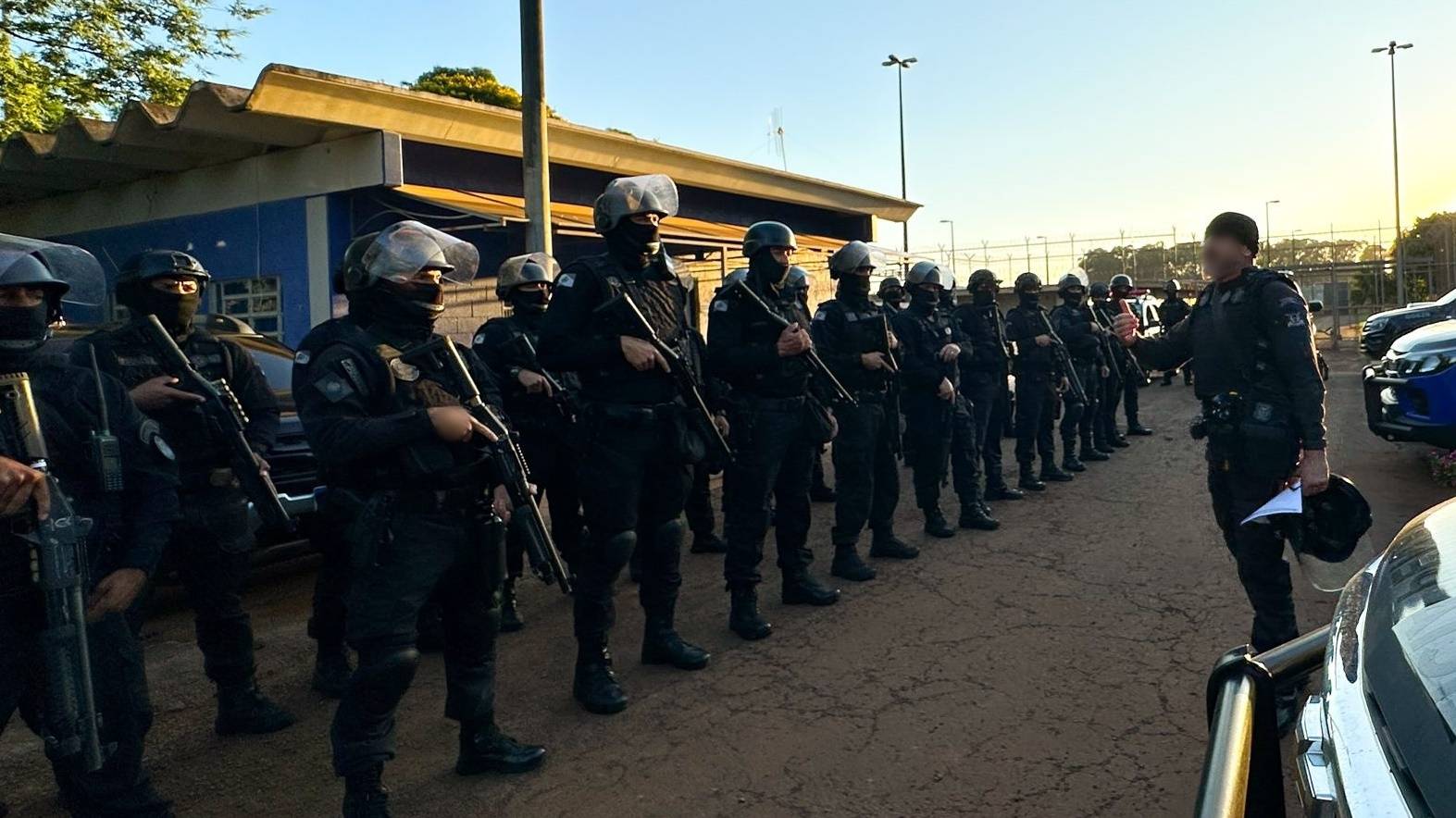 Operação Unidade Controlada: equipes da Polícia Penal realizam ação na PEF II, em Foz do Iguaçu