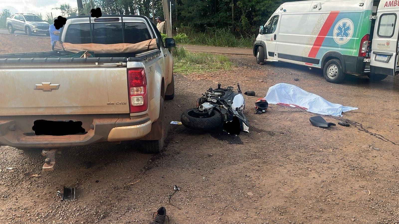 Motociclista de 47 anos morre após forte colisão na PR-486 em Alto Piquiri