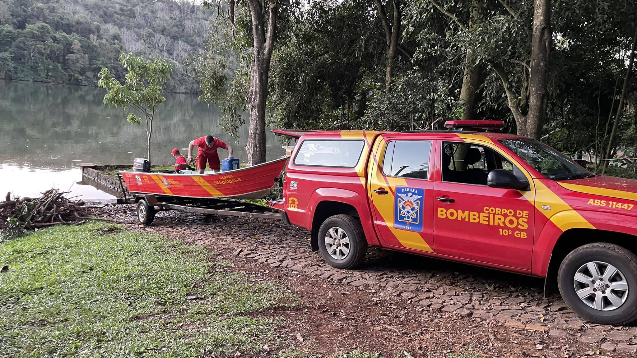 Bombeiros localizam corpo de homem que caiu em ponte