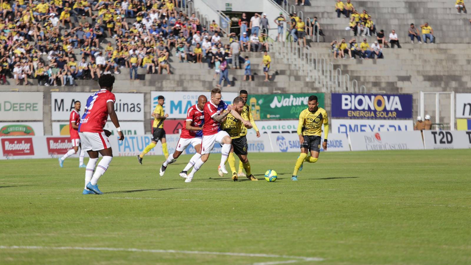 FC Cascavel fica no empate com o Paraná e decide classificação fora de casa