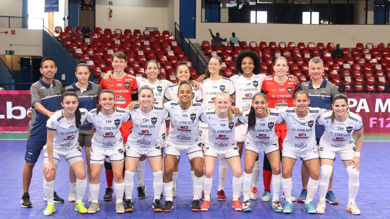 Stein vence a Female pela segunda rodada da fase de grupos da Copa Mundo do Futsal