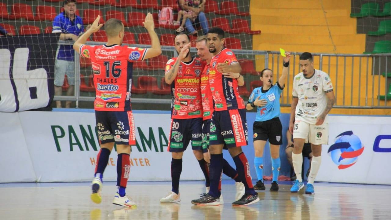 Cascavel Futsal vence Esporte Futuro em jogo eletrizante e mantém liderança isolada no estadual