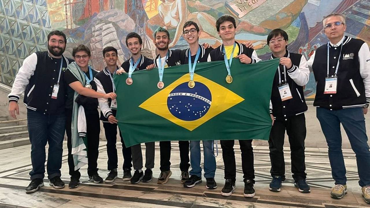 Brasil conquista recorde de medalhas na Olimpíada Internacional de Matemática