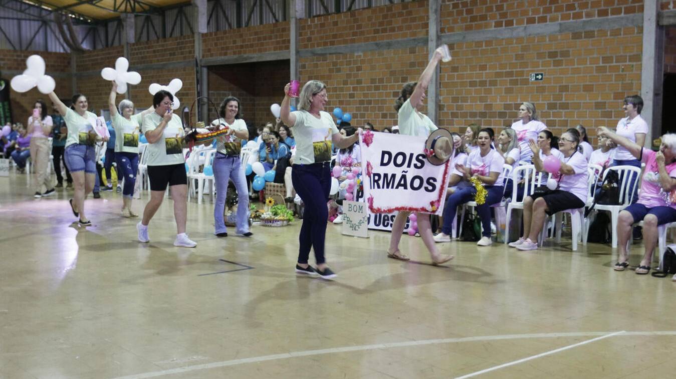 Mais de 450 mulheres participam do 12º Encontro de Trabalhadoras Rurais de Toledo