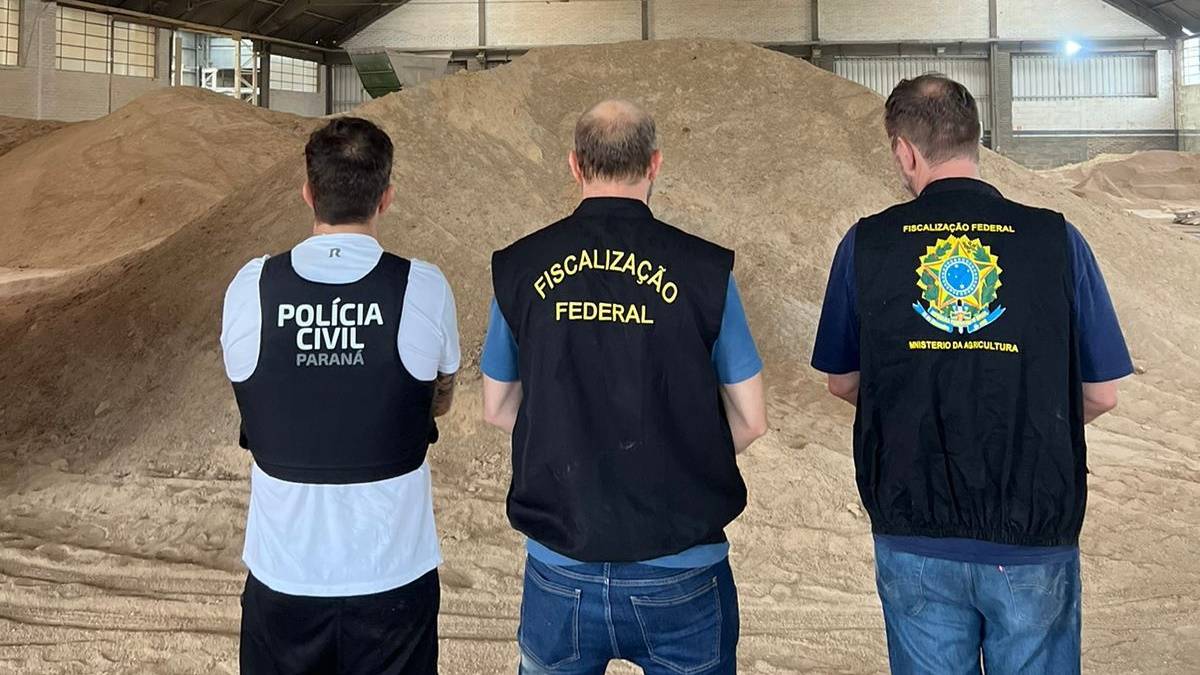 Polícia Civil prende suspeitos por adulteração de farelo de soja destinado à exportação no Paraná