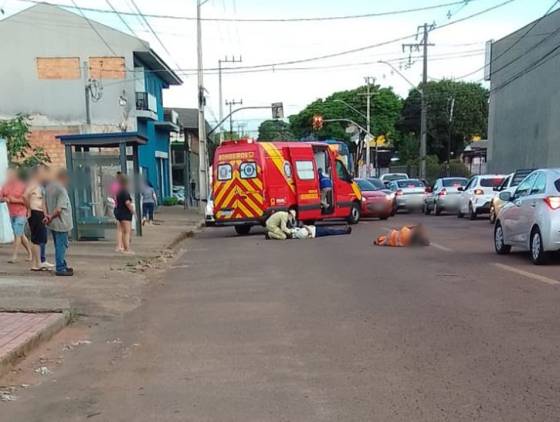 Colisão entre duas motocicletas deixa dois feridos no Bairro São Cristóvão em Cascavel