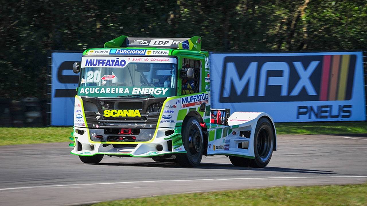 Fórmula Truck encerra temporada com decisão de quatro títulos em Cascavel