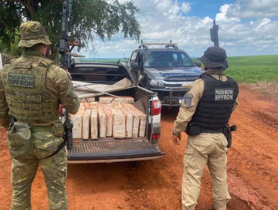 Operação Protetor: Polícia apreende quase meia tonelada de maconha em perseguição frenética