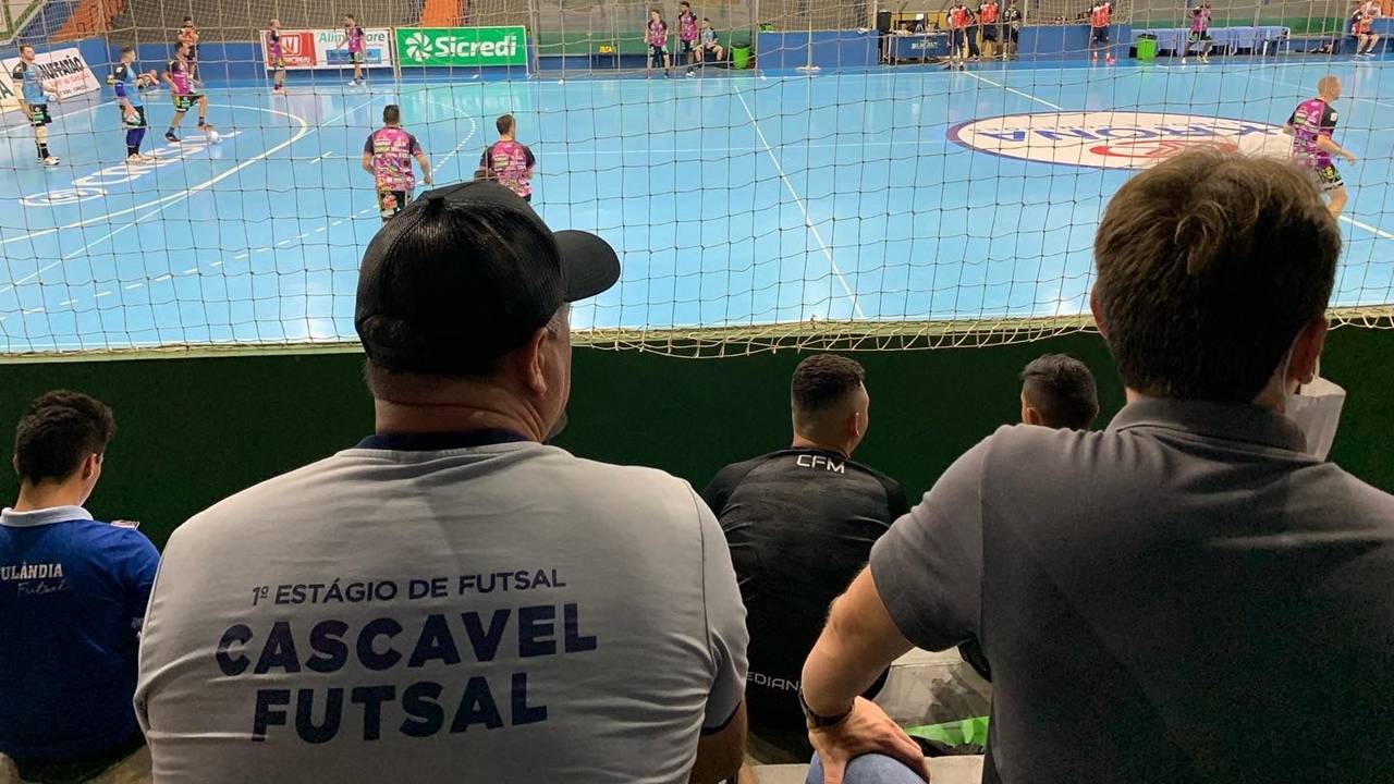 Cascavel Futsal realiza estágio com 115 participantes