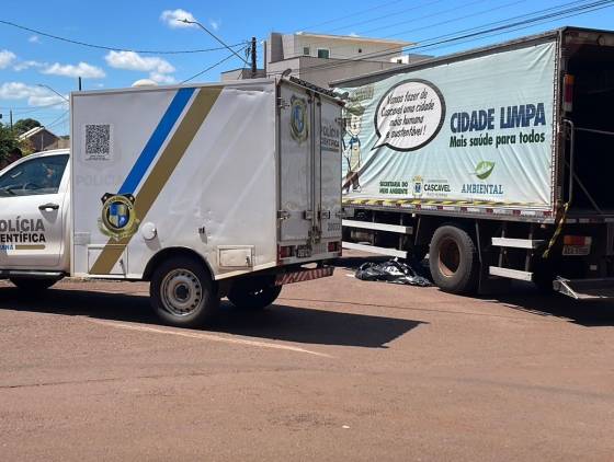 Mulher morre após ser atropelada por caminhão no jardim Lupatini em Cascavel