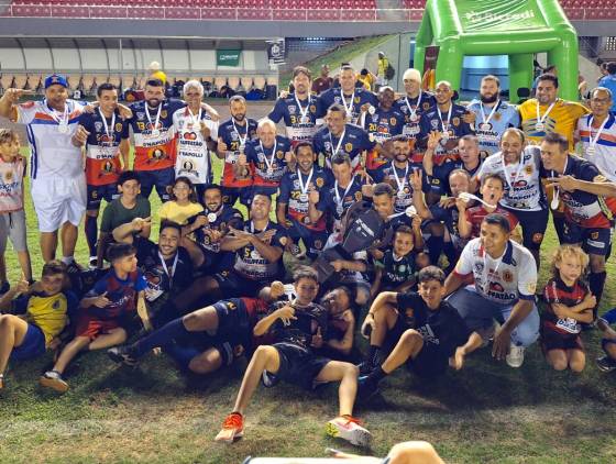 D'Napoli FC conquista o bicampeonato da Copa CWBET/Palotina Esportes de Futebol Master 40