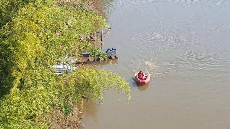 Jovem se afoga ao salvar mãe e criança no Rio Piquiri