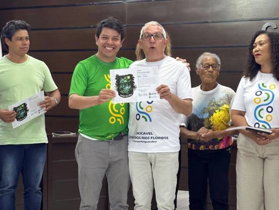 Câmara de Cascavel homenageia ONG Amigos dos Rios por 24 anos de dedicação à causa ambiental