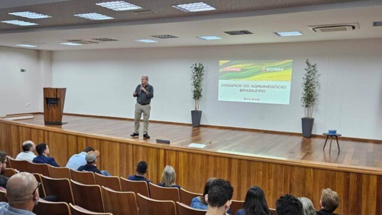 Dilvo fala sobre produção e desafios do agronegócio em evento no Biopark