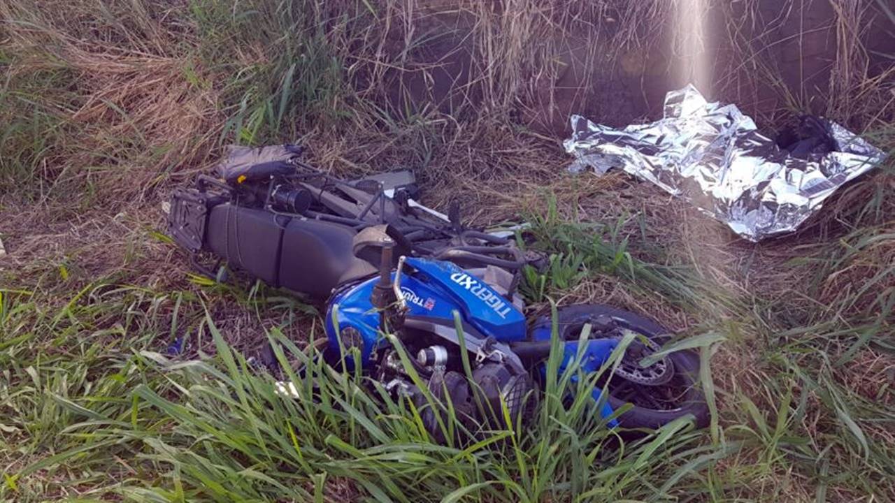 Motociclista morre após colisão frontal com caminhão na BR-376; Caminhoneiro foge