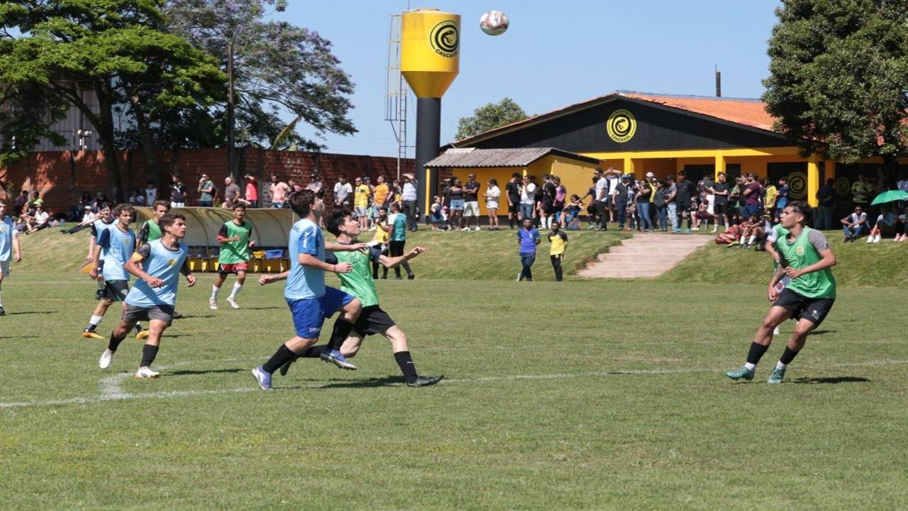 Mais de 200 atletas participam de testes para integrar base do Cascavel