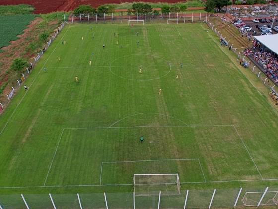 Itaipulândia: Campo do Caramuru irá receber iluminação; sistema de irrigação também será implantado