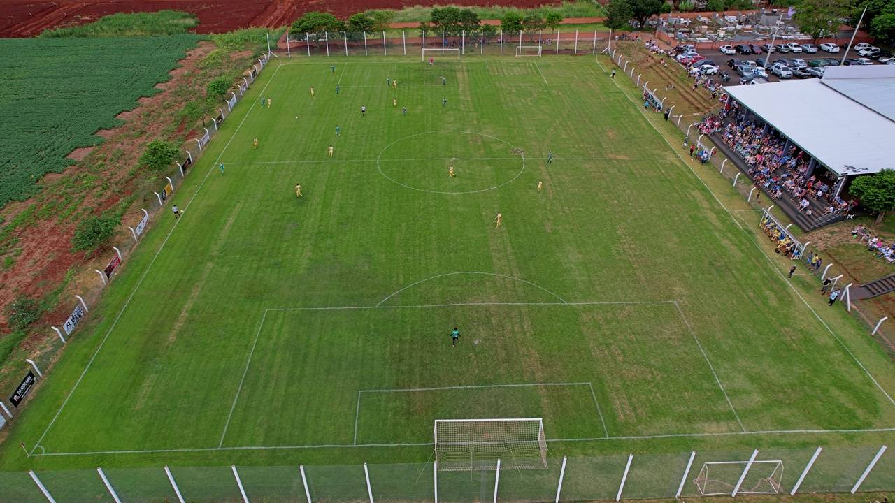 Itaipulândia: Campo do Caramuru irá receber iluminação; sistema de irrigação também será implantado