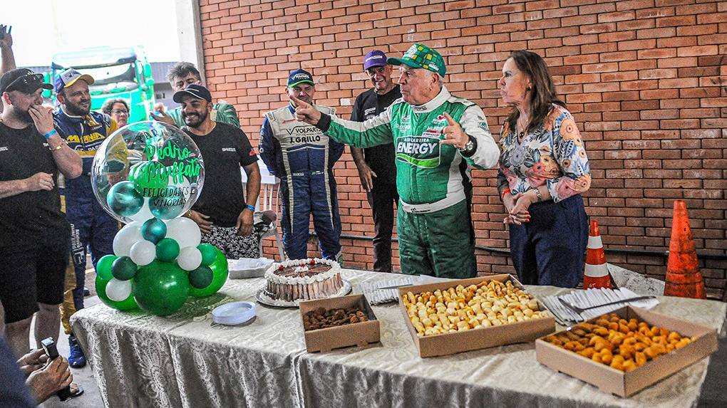Muffato comemora 84 anos com pole na Fórmula Truck em Campo Grande