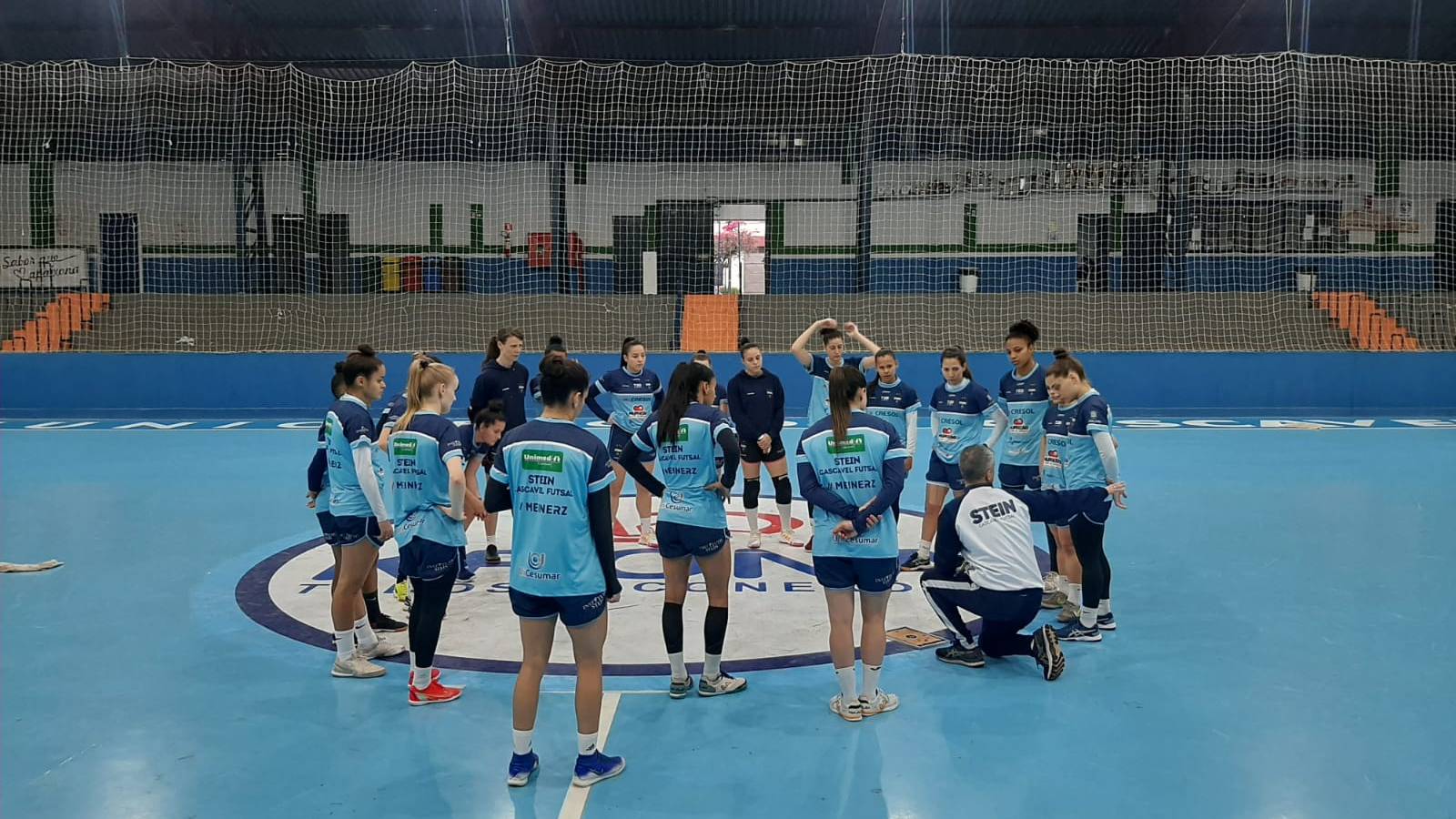 Stein Cascavel enfrenta o Cianorte nas quartas de final da Liga Feminina de Futsal