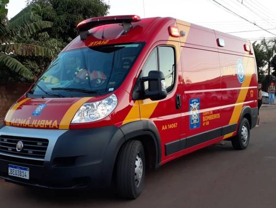 Criança sofre ferimentos após um portão cair sobre ela, no bairro Santa Cruz em Cascavel