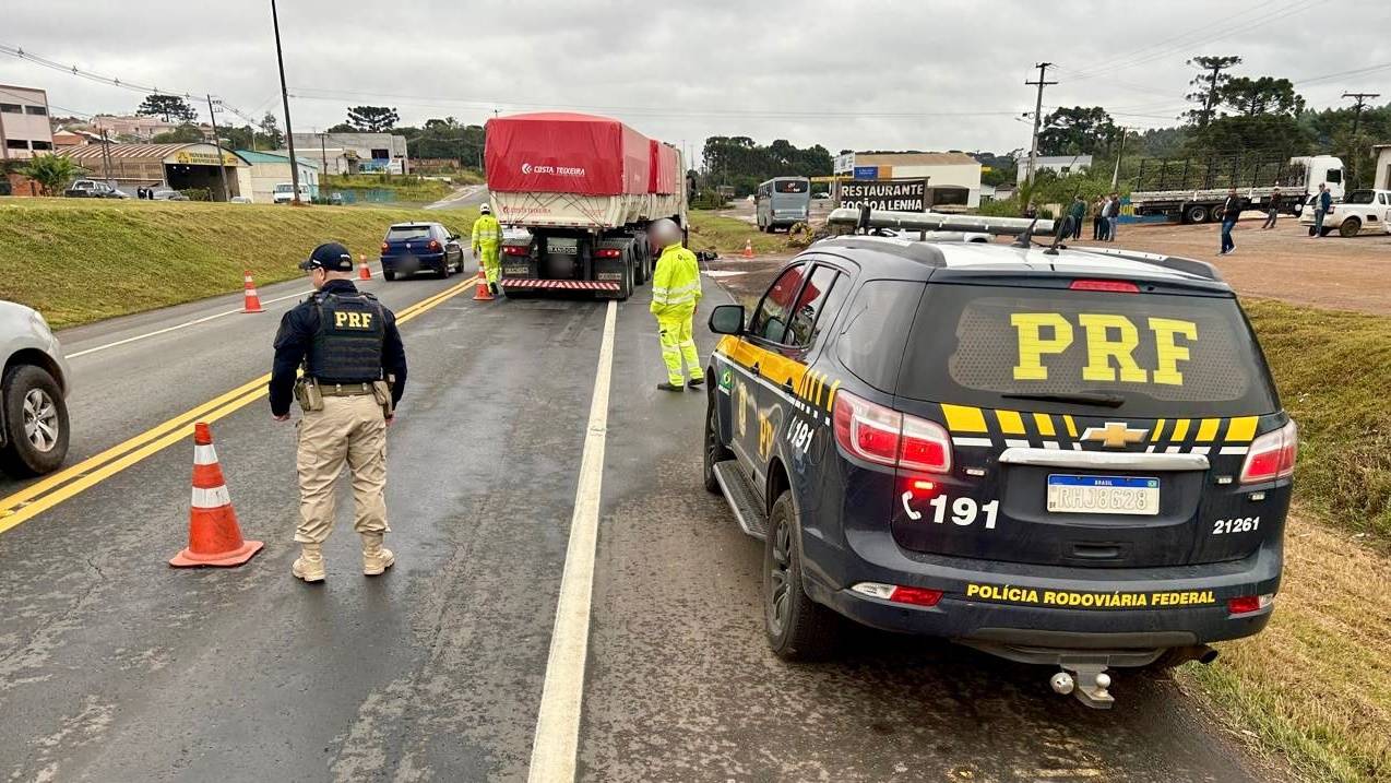 Idosa atropelada e morta por caminhão na BR-373