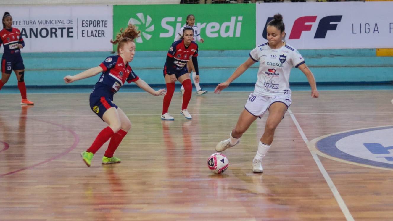 Stein Cascavel empata com o Cianorte pelas quartas de final Liga Feminina de Futsal