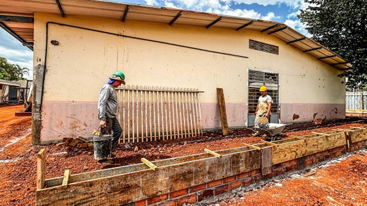 Cascavel investe na reforma da Escola Municipal Francisco Vaz de Lima para melhor atender aos alunos