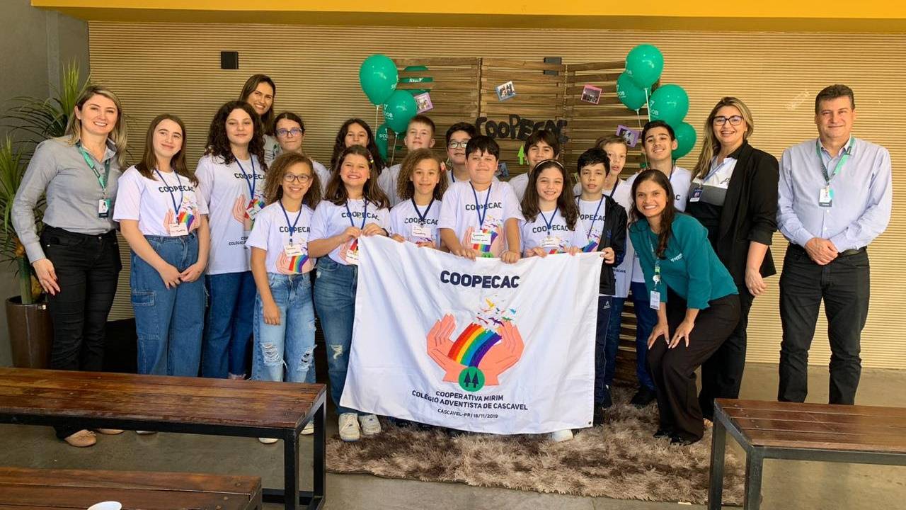 Projeto Cooperativa Mirim: Sicoob Credicapital ensina sobre cooperativismo para crianças e jovens