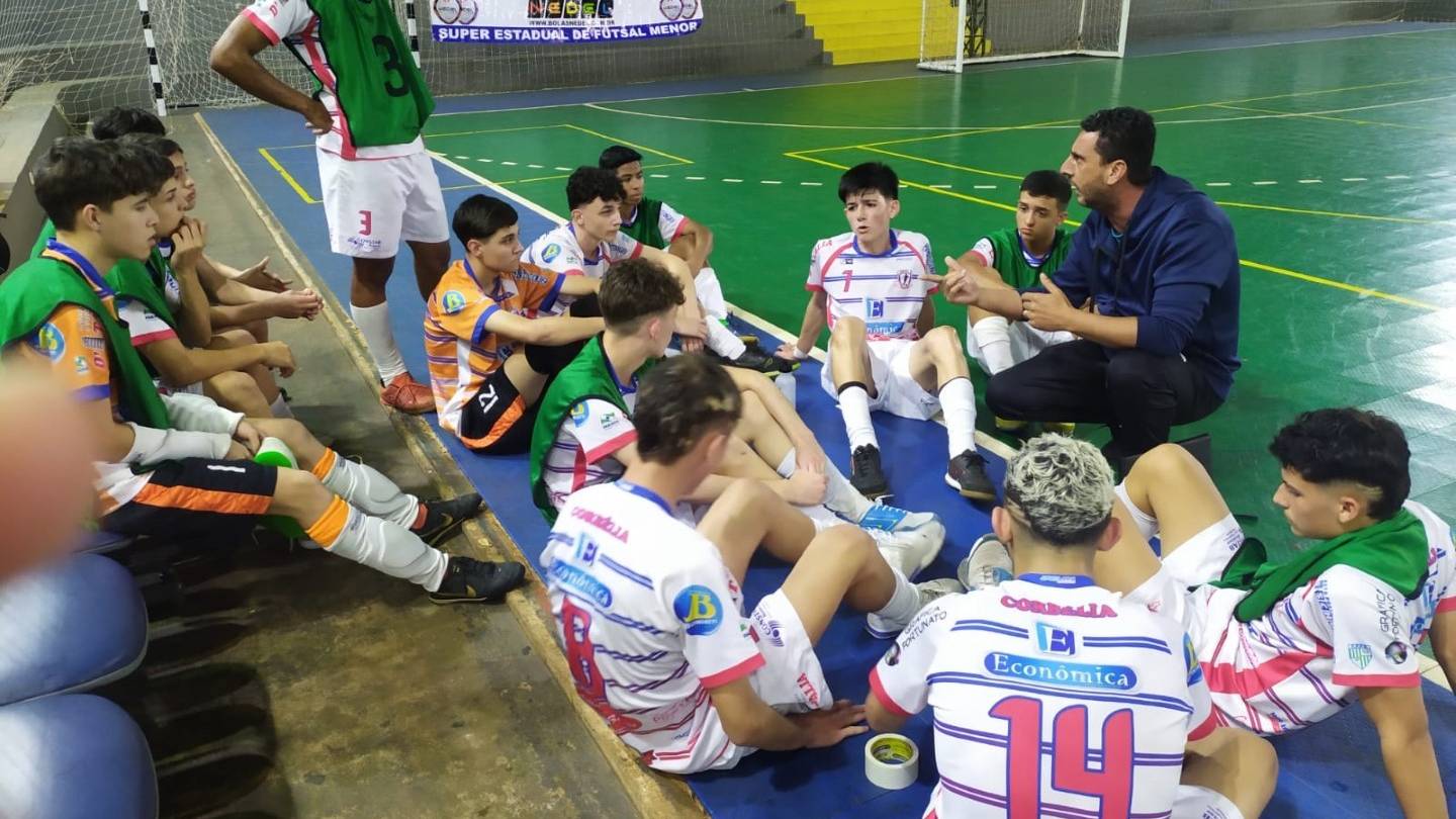 Corbélia Futsal Sub-16 e Sub-17 participa do Super Estadual de Futsal Menor 2023 em Foz do Iguaçu