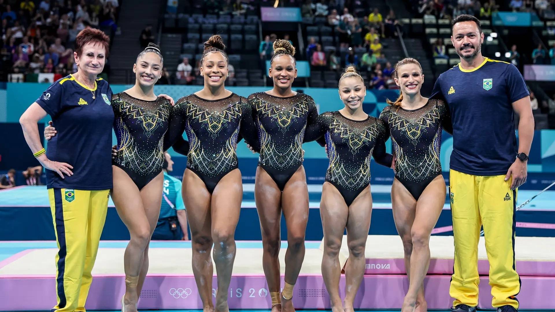 Atleta apoiada pelo Estado, Júlia Soares conquista o bronze na ginástica por equipes em Paris