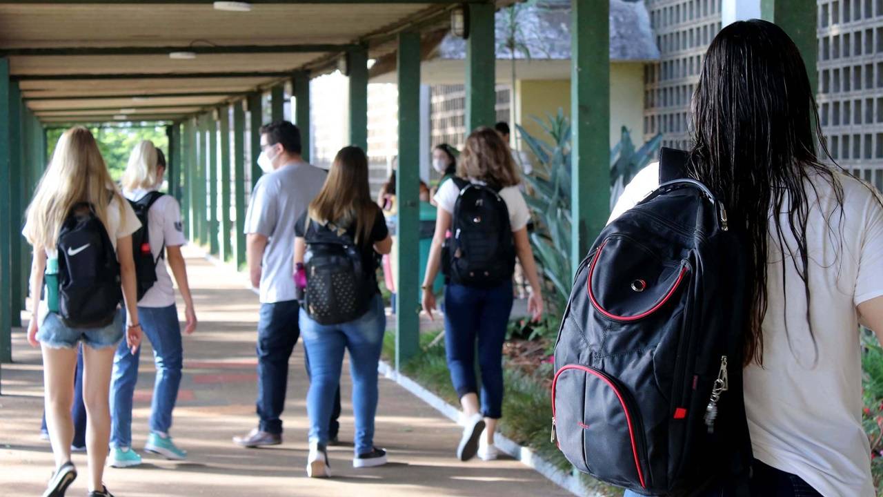 Unioeste amplia acesso de estudantes da rede pública que fizeram a Prova Paraná